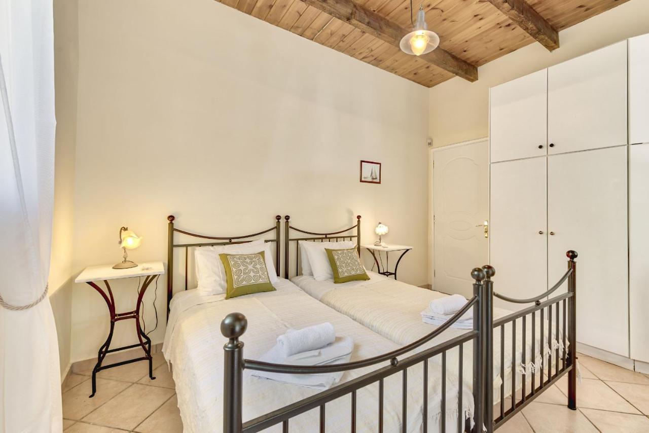 Olivegrove Villa - Nestled In Olive Trees With Private Pool, By Zantewize ตรากากิ ภายนอก รูปภาพ